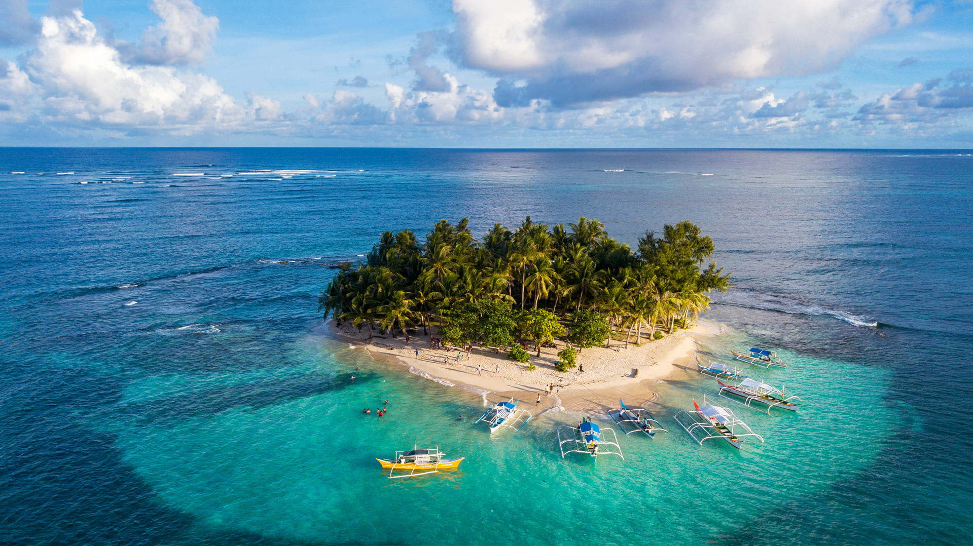 ile-siargao-philippines